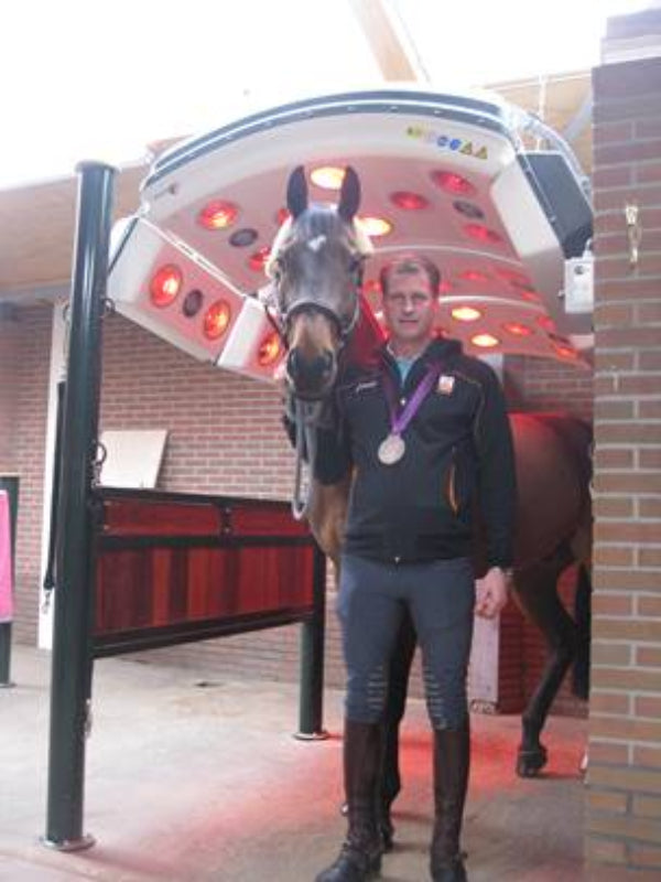 Vitafloor/QLine Equine solarium maxussPRO230 Horse